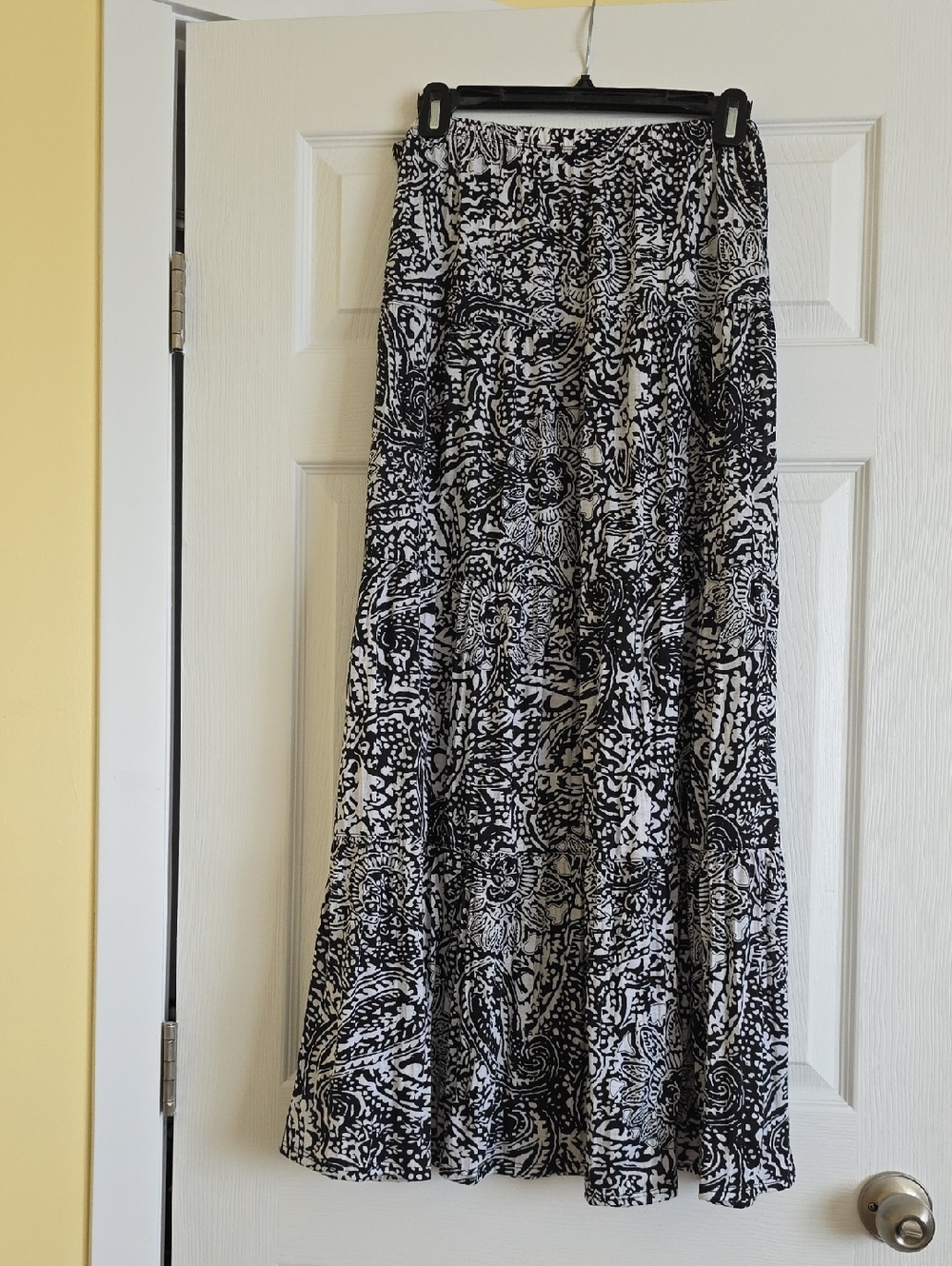 Black & White Printed 3 Tiered Maxi Skirt